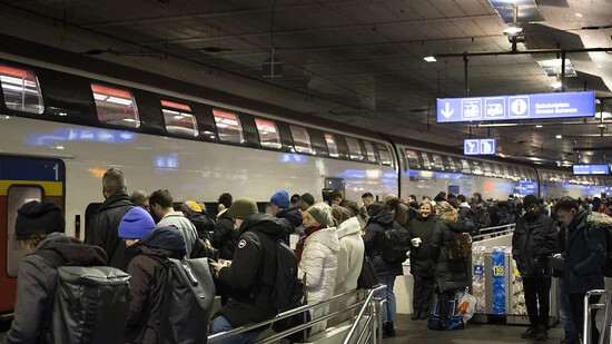 Der Personenverkehr verzeichnete zwischen Januar und März einen neuen Rekord für ein erstes Quartal: Szene im Bahnhof Bern. (Archivbild)