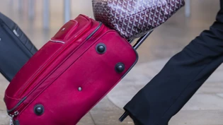 Weniger Geld für den Sommerurlaub: Französinnen und Franzosen planen laut Umfrage kürzere Reisen und suchen nach günstigeren Angeboten. (Symbolbild) Weniger Geld für den Sommerurlaub: Französinnen und Franzosen planen laut Umfrage kürzere Reisen und suchen nach günstigeren Angeboten. (Symbolbild)