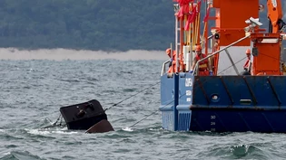 Bei der Grundschleppnetz-Fischerei schleifen Schiffe Netze über den Meeresboden - regelmässig auch in Schutzzonen Europas. (Archivbild) Bei der Grundschleppnetz-Fischerei schleifen Schiffe Netze über den Meeresboden - regelmässig auch in Schutzzonen Europas. (Archivbild)